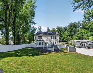 3925 Ashwood Place - Photo Thumbnail 61