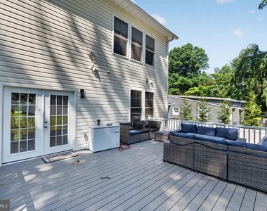3925 Ashwood Place - Photo Thumbnail 53