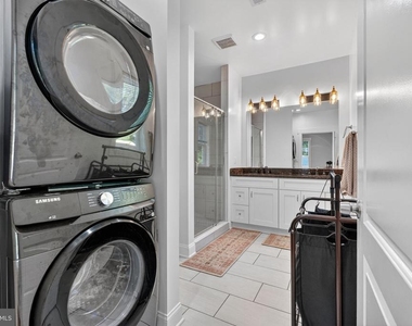 3925 Ashwood Place - Photo Thumbnail 33