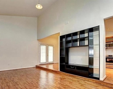 14704 Wycombe Street - Photo Thumbnail 2