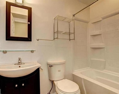 14704 Wycombe Street - Photo Thumbnail 7