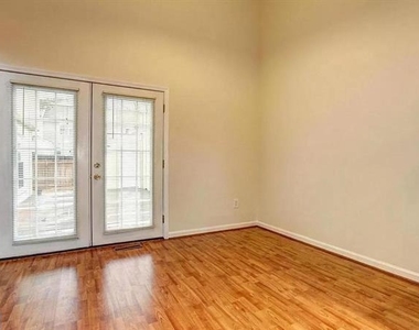 14704 Wycombe Street - Photo Thumbnail 4