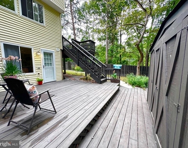 8301 Wind Fall Road - Photo Thumbnail 16