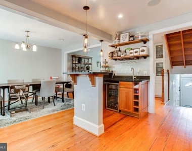 5407 Helm Court - Photo Thumbnail 12