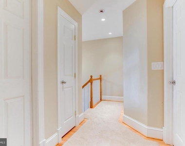 5407 Helm Court - Photo Thumbnail 16