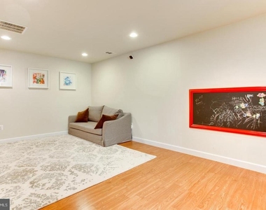 5407 Helm Court - Photo Thumbnail 34