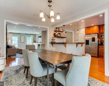 5407 Helm Court - Photo Thumbnail 9