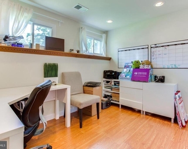 5407 Helm Court - Photo Thumbnail 30
