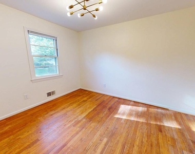 6415 Potomac Avenue - Photo Thumbnail 17