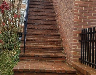 1619 Seneca Avenue - Photo Thumbnail 1