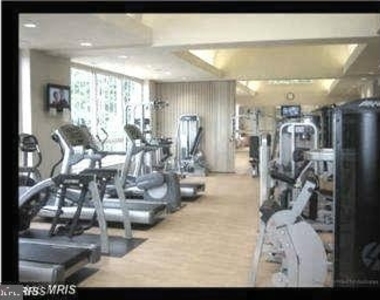 12165 Penderview Terrace - Photo Thumbnail 17