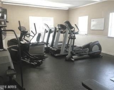 12165 Penderview Terrace - Photo Thumbnail 12