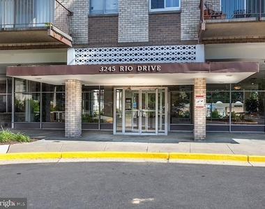 3245 Rio Drive - Photo Thumbnail 12