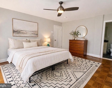 3245 Rio Drive - Photo Thumbnail 6
