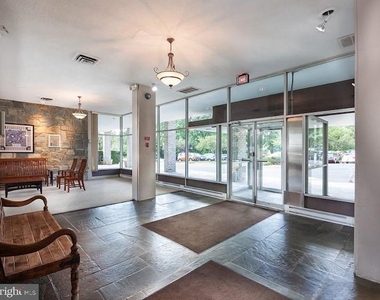 3245 Rio Drive - Photo Thumbnail 13