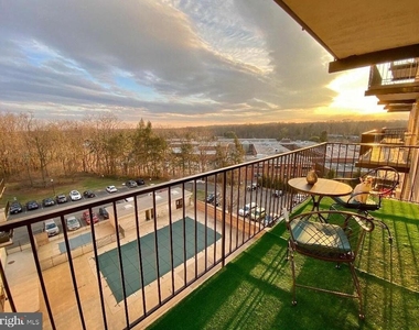3245 Rio Drive - Photo Thumbnail 11