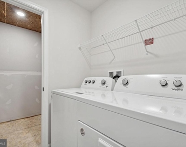5208 Crooked Lane - Photo Thumbnail 20