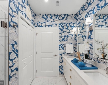 10755 Fairgrounds Drive - Photo Thumbnail 21