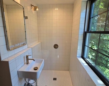 1401 Charles Street - Photo Thumbnail 11