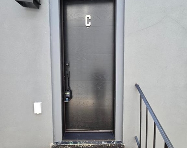 1401 Charles Street - Photo Thumbnail 2