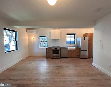 1401 Charles Street - Photo Thumbnail 21