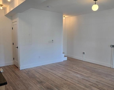 1401 Charles Street - Photo Thumbnail 4