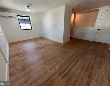 1401 Charles Street - Photo Thumbnail 16