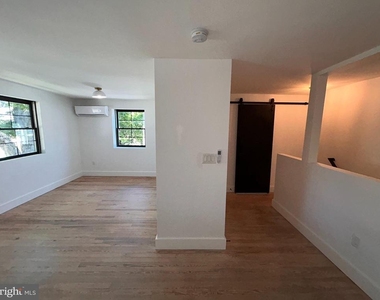 1401 Charles Street - Photo Thumbnail 20