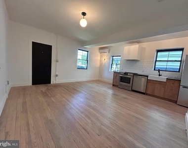 1401 Charles Street - Photo Thumbnail 24