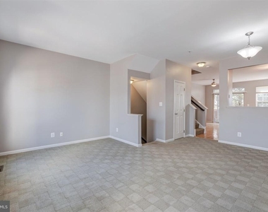 5140 Donovan Drive - Photo Thumbnail 1