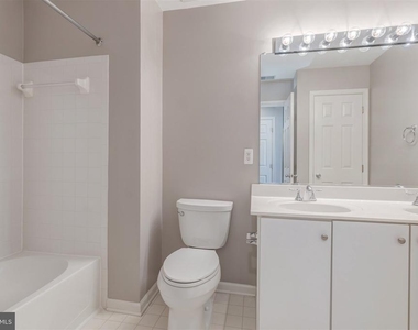 5140 Donovan Drive - Photo Thumbnail 27
