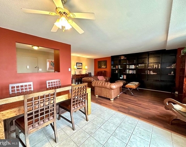 501 Slaters Lane - Photo Thumbnail 40