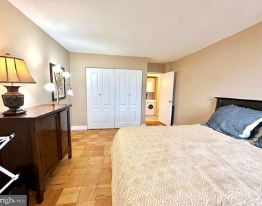 501 Slaters Lane - Photo Thumbnail 49