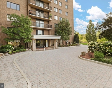 200 N Pickett Street - Photo Thumbnail 45