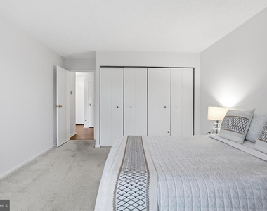 200 N Pickett Street - Photo Thumbnail 18