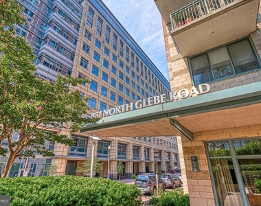 851 N Glebe Road N - Photo Thumbnail 4