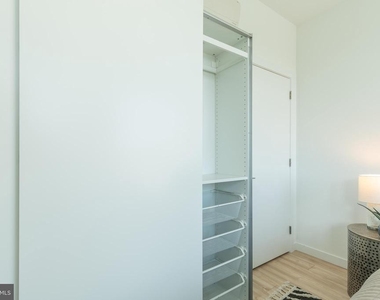 1131 N Front Street - Photo Thumbnail 14