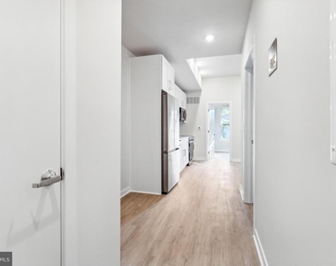 1330 S Patton Street - Photo Thumbnail 19
