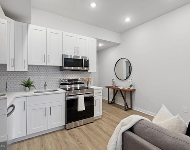 1330 S Patton Street - Photo Thumbnail 1