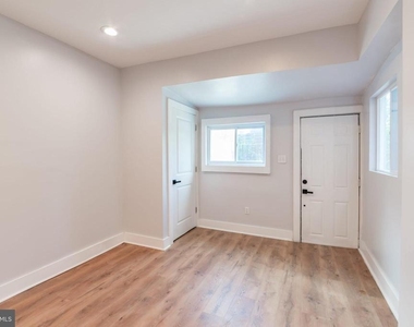 5111 Willows Avenue - Photo Thumbnail 17
