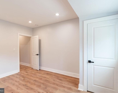 5111 Willows Avenue - Photo Thumbnail 14