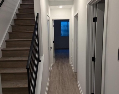 3639 Earp Street - Photo Thumbnail 3