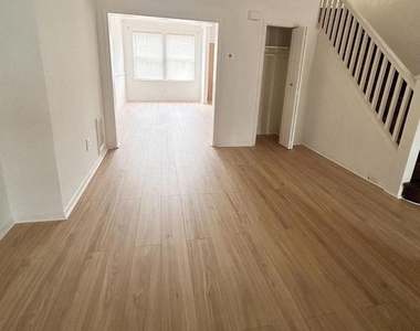 2524 Bonaffon Street - Photo Thumbnail 1
