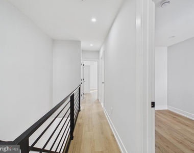 2229 Oakford Street - Photo Thumbnail 7