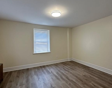 5030 Hazel Avenue - Photo Thumbnail 6