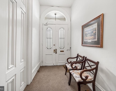 2308-10 Spruce Street - Photo Thumbnail 4