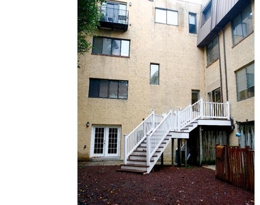 2031-9 South Street - Photo Thumbnail 14