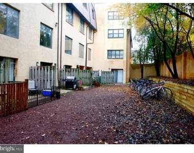 2031-9 South Street - Photo Thumbnail 13