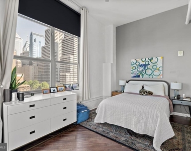 2200 Arch Street - Photo Thumbnail 10