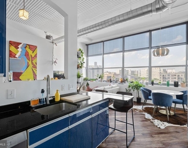 2200 Arch Street - Photo Thumbnail 7